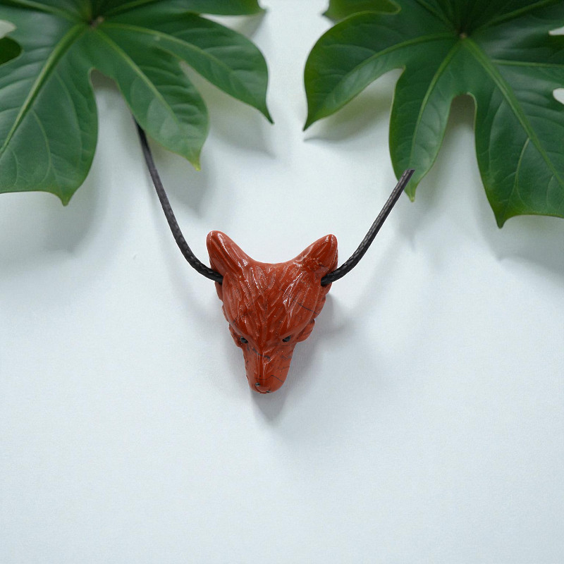 Pendentif jaspe rouge tête de loup